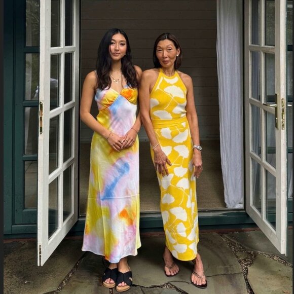 NWT - DVF TARGET - WOMEN'S HALTER TIE NECK GINKGO YELLOW SWEATERKNIT MIDI DRESS - Picture 4 of 4